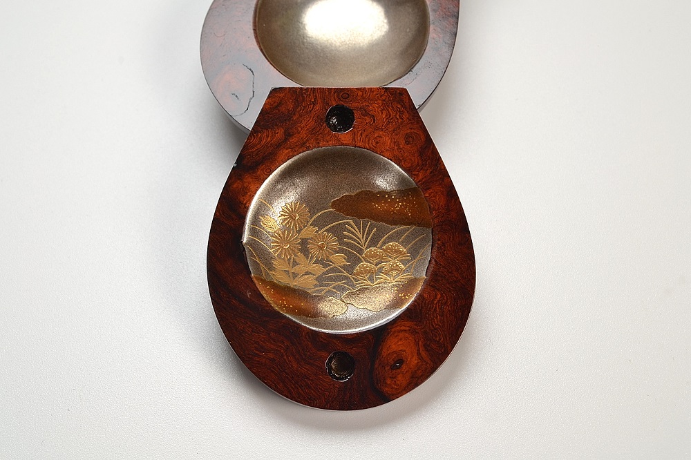 作品紹介 |道場宗廣 秋草蒔絵 花梨造り琵琶香合